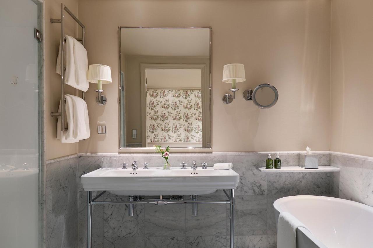 Villa Dagmar Stockholm Kültér fotó Bathroom