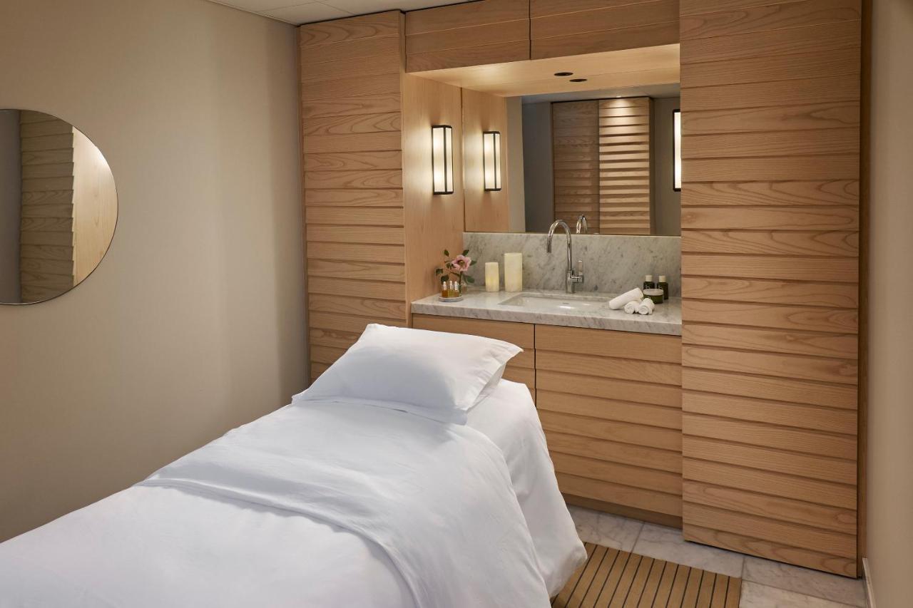 Villa Dagmar Stockholm Kültér fotó Treatment room at The Spa at The Westin